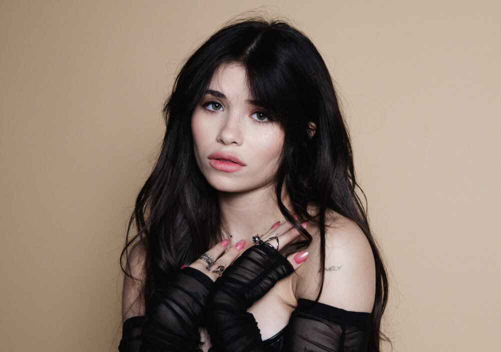 Nessa Barrett Der neue Song "die first" wird von einem tragischen